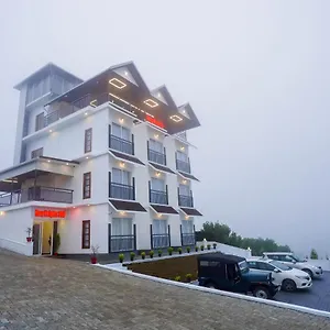 Hazy Heights 360 Munnar